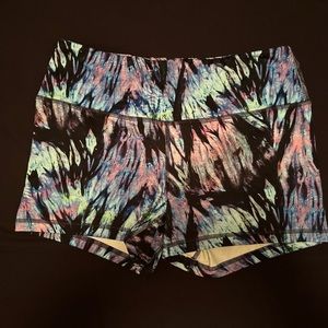 FLEO Power High Rise Shorts